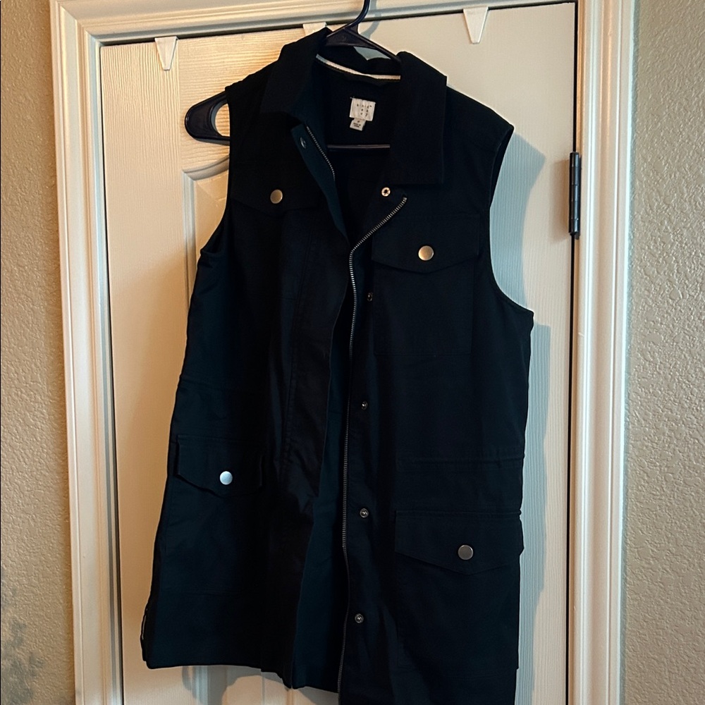 a new day Black Vest